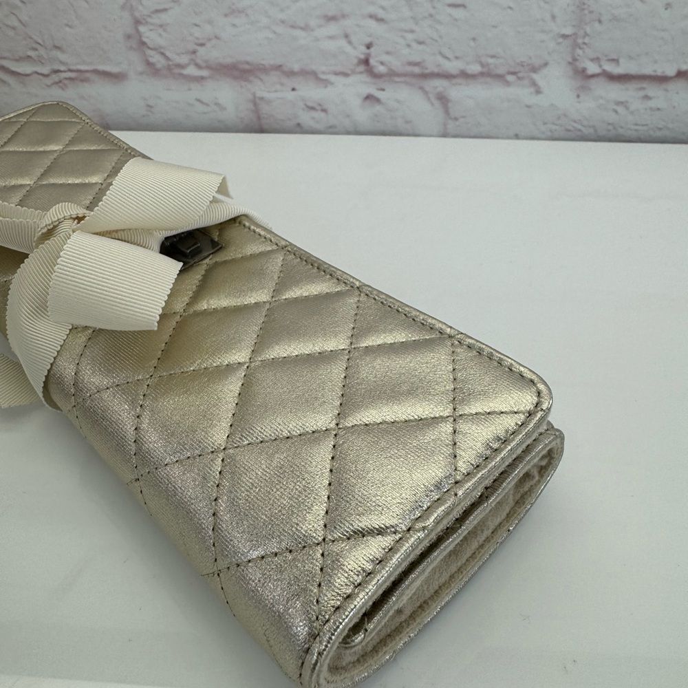 Chanel New Ruthenium Quilted Clutch Jewelry Bag - Picture 5 of 16